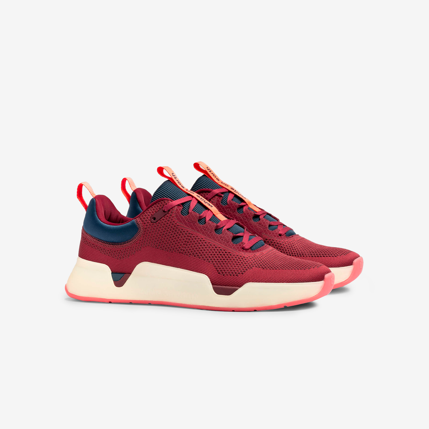 WHILE ON EARTH MOVE TRAINER 4946-Beet/Oat