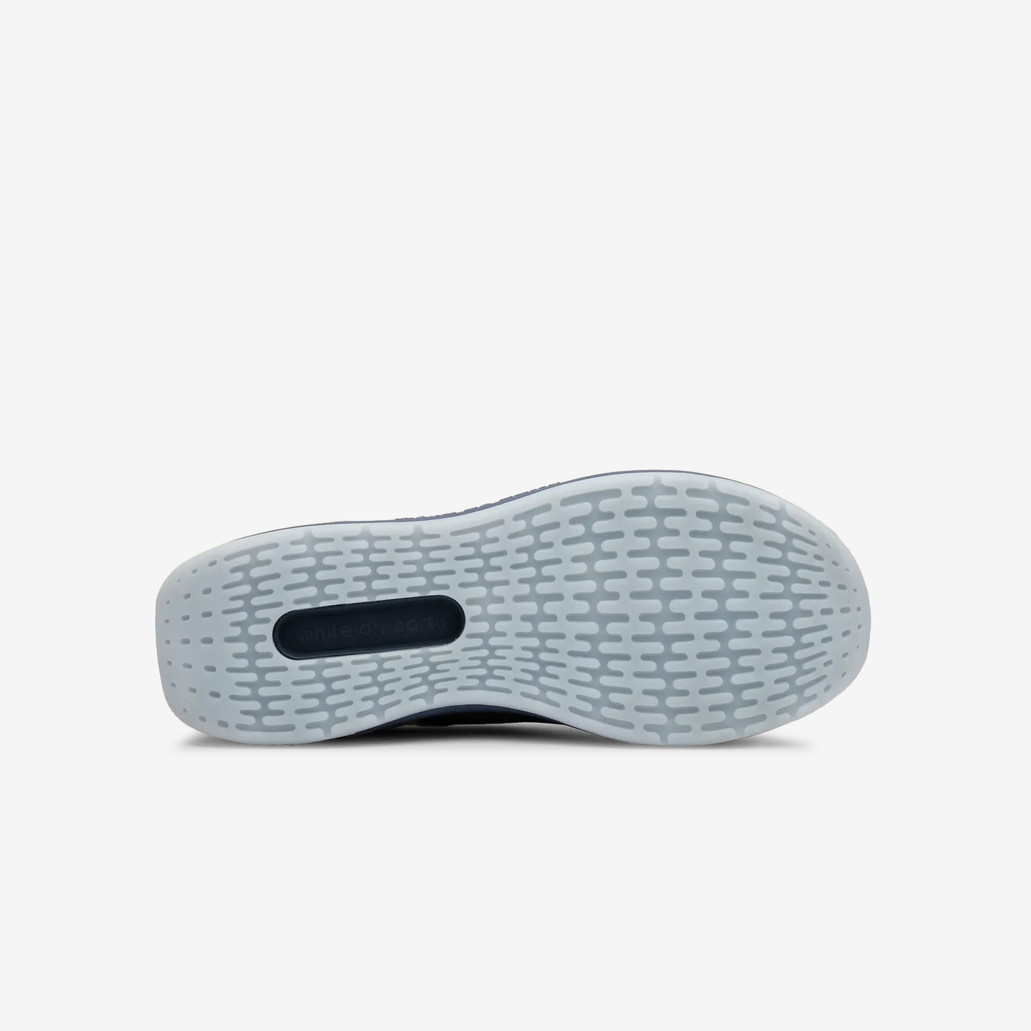 WHILE ON EARTH MOVE TRAINER FTNW-glacier/lupin