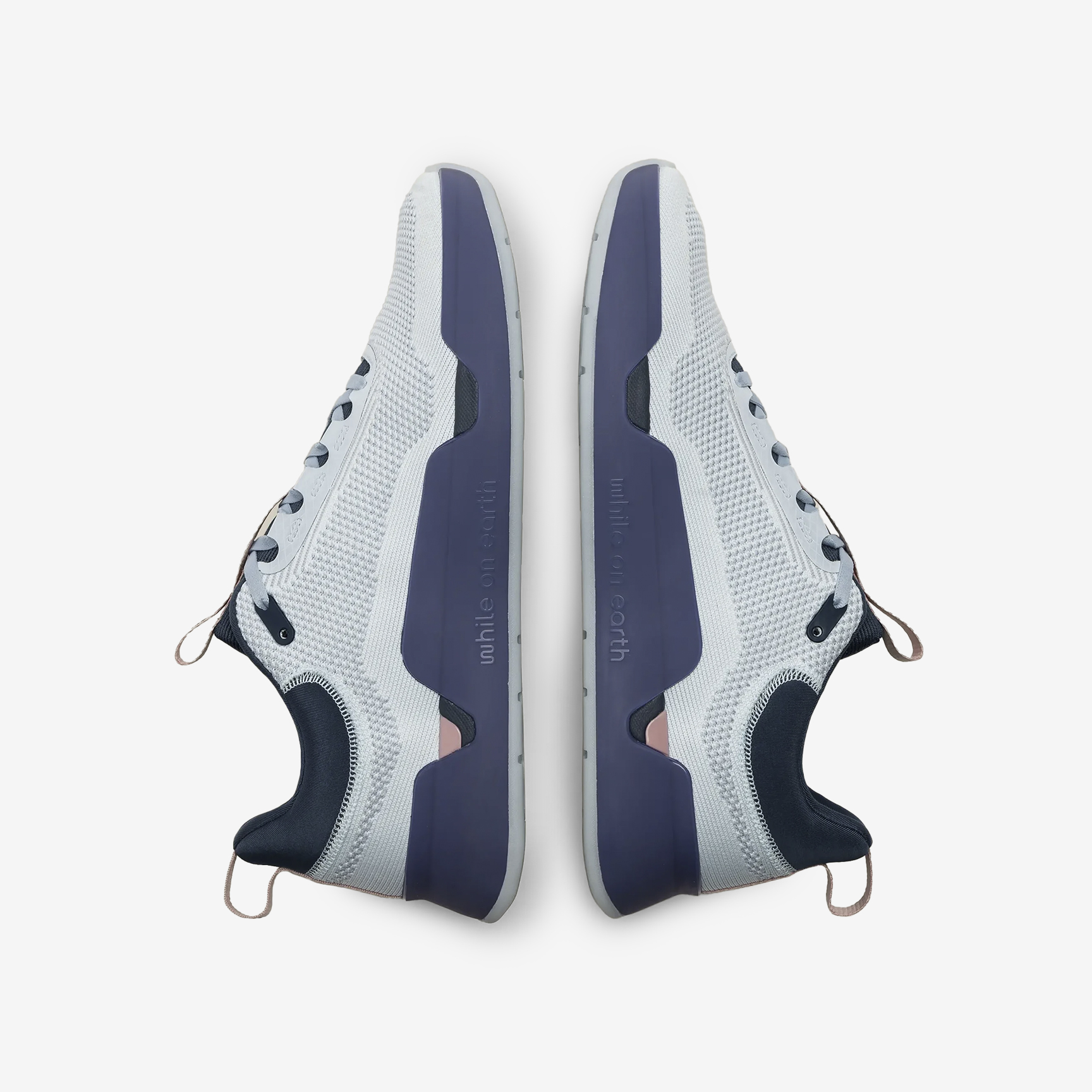 WHILE ON EARTH MOVE TRAINER FTNW-glacier/lupin