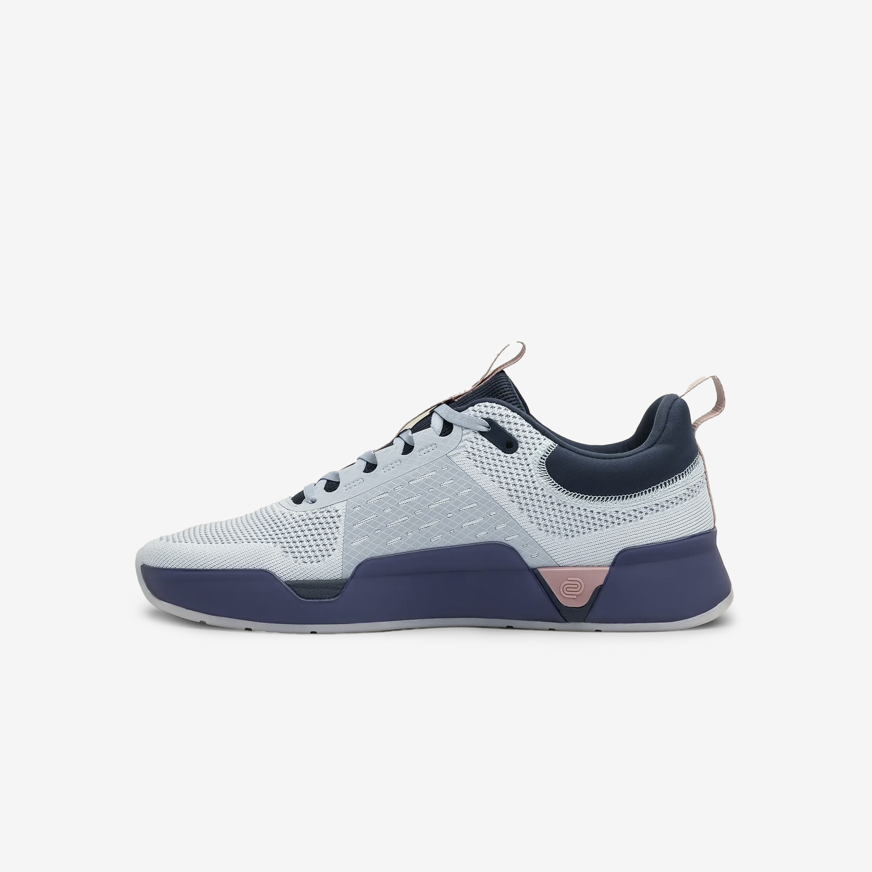 WHILE ON EARTH MOVE TRAINER FTNW-glacier/lupin